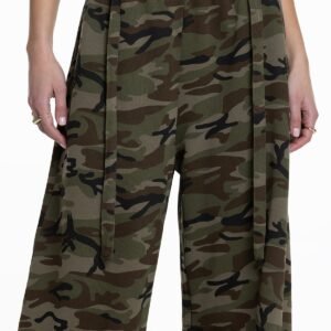 Lili Camo Sweatpants